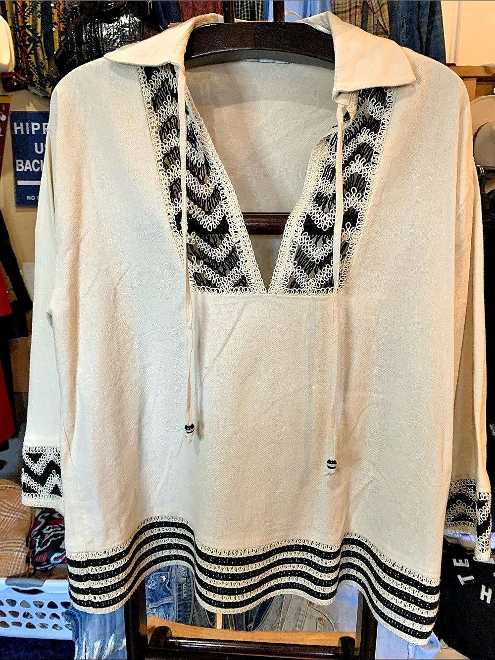 Zara Embroidered Tunic in White & Black Size Small